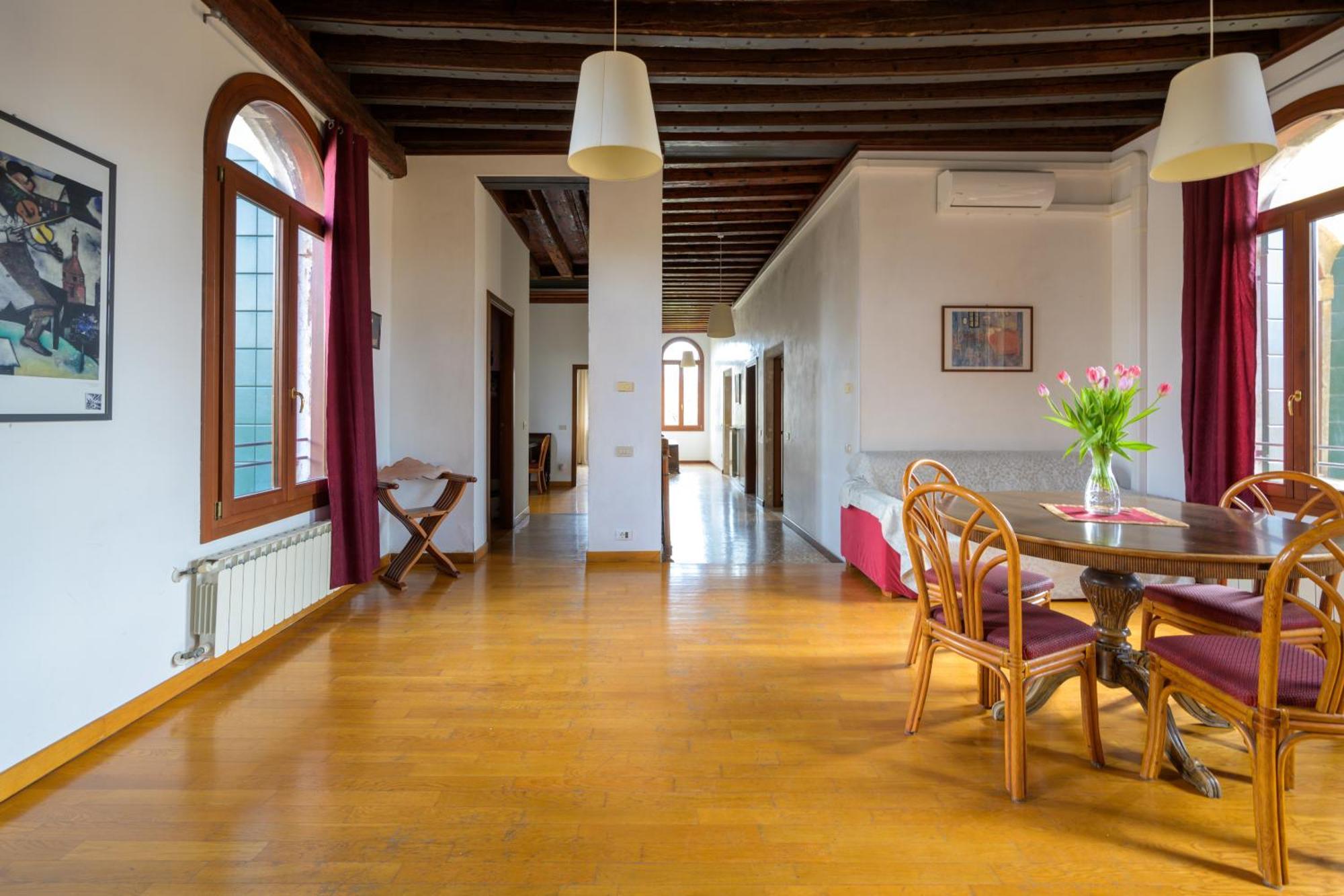 San Trovaso Appartement