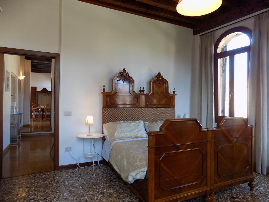 San Trovaso * Venise